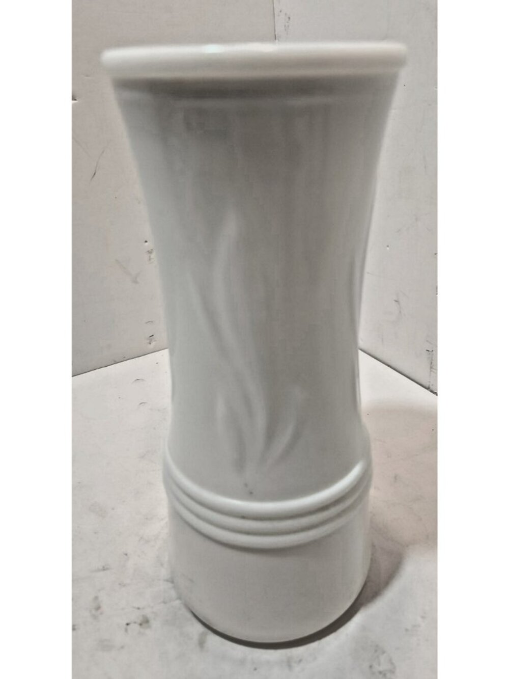 Vintage EO Brody MCM Cylinder Vase Milk Glass with Flame Design 9" Tall